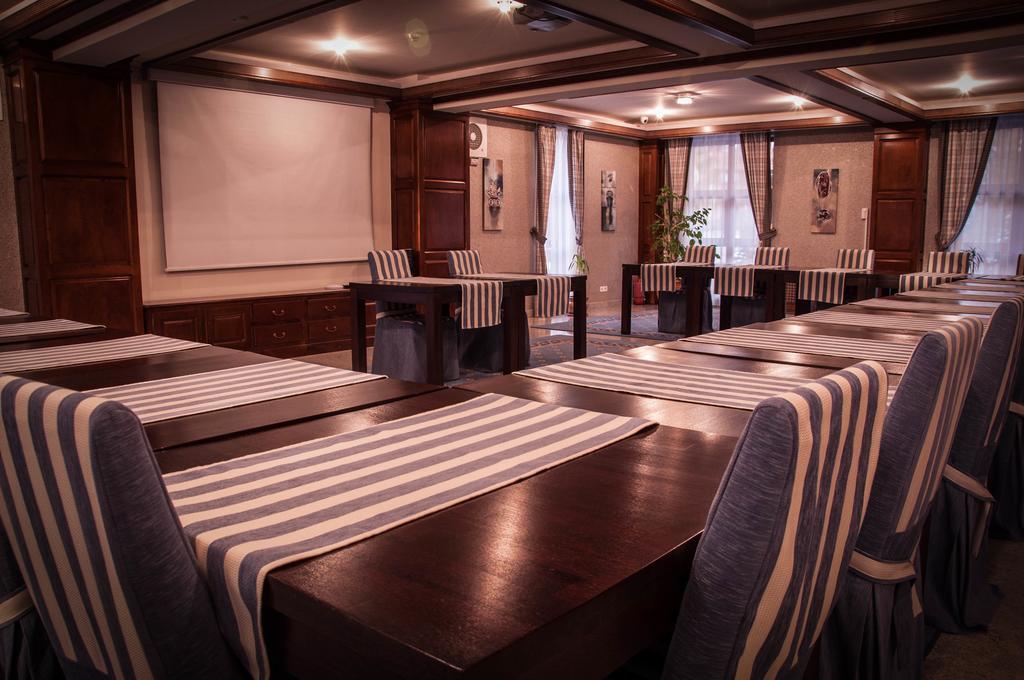 Edelweiss Poiana Hotels 波亚纳布拉索夫 外观 照片