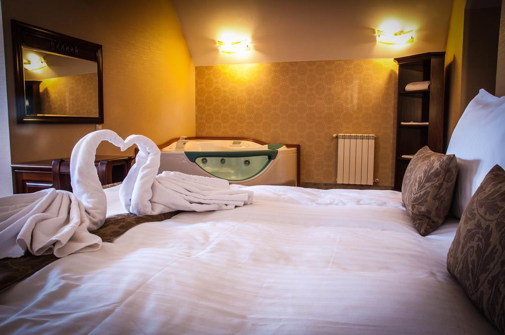 Edelweiss Poiana Hotels 波亚纳布拉索夫 客房 照片