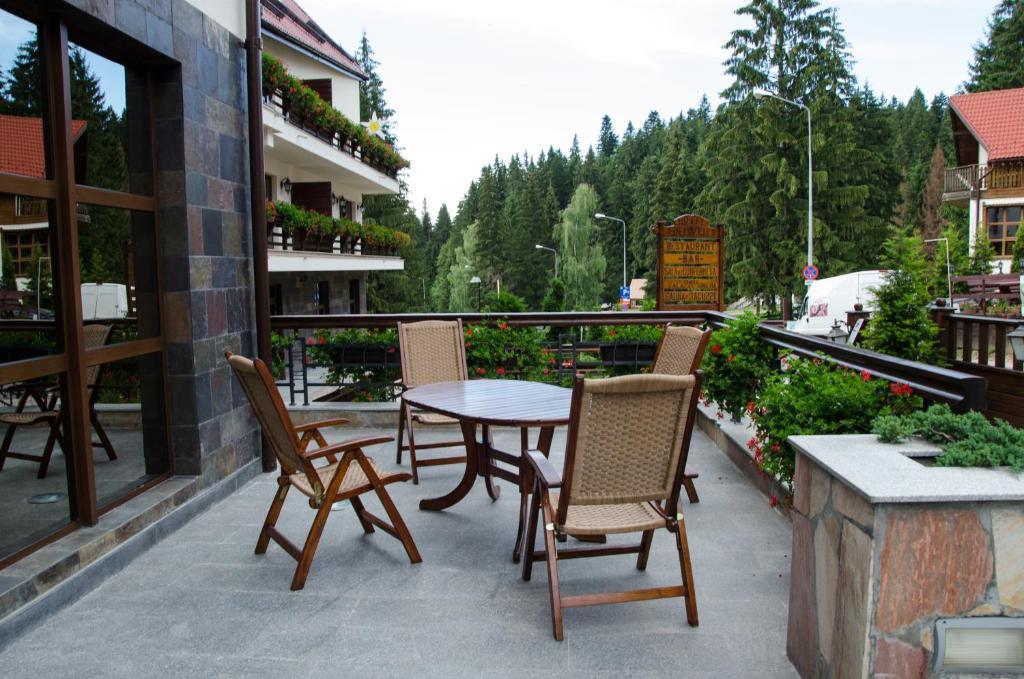 Edelweiss Poiana Hotels 波亚纳布拉索夫 外观 照片