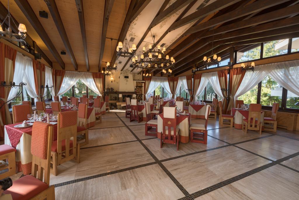 Edelweiss Poiana Hotels 波亚纳布拉索夫 外观 照片