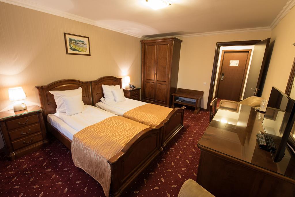 Edelweiss Poiana Hotels 波亚纳布拉索夫 客房 照片